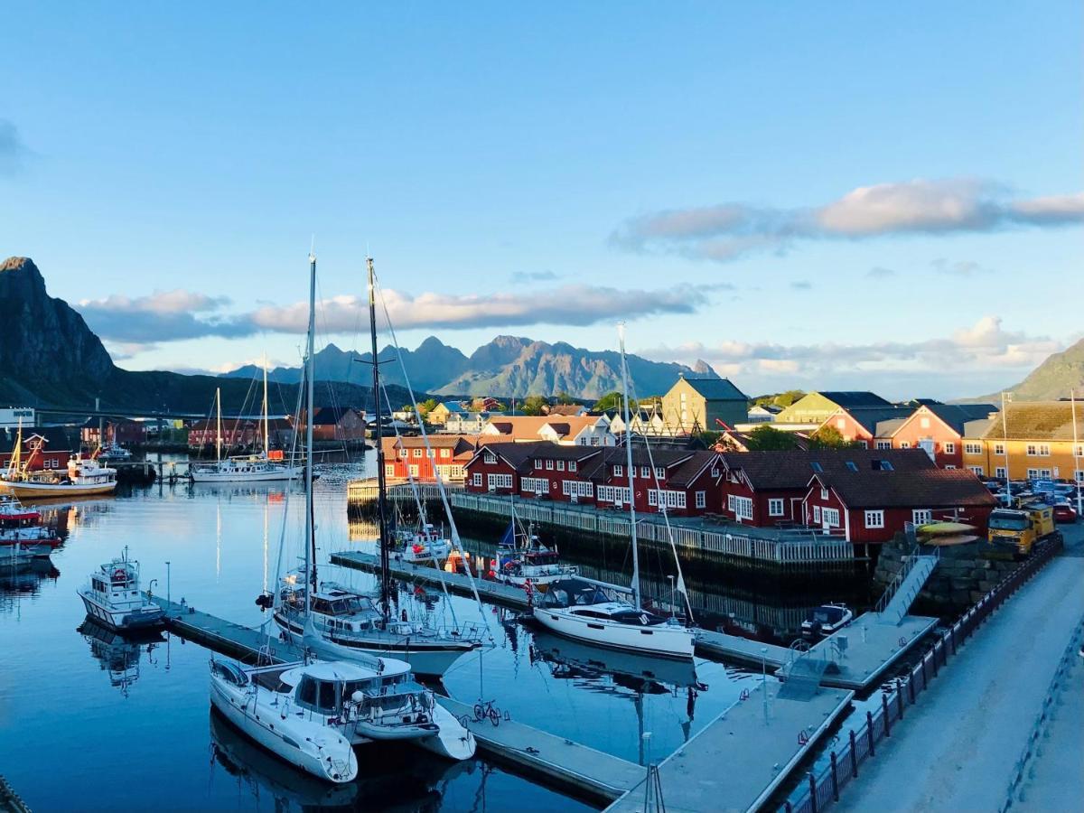 Anker Brygge Hotel Svolvær Exterior foto View of the village of Svolvær