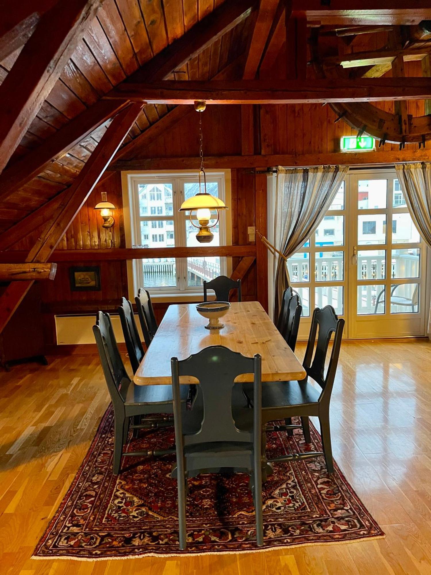 Anker Brygge Hotel Svolvær Exterior foto The dining room
